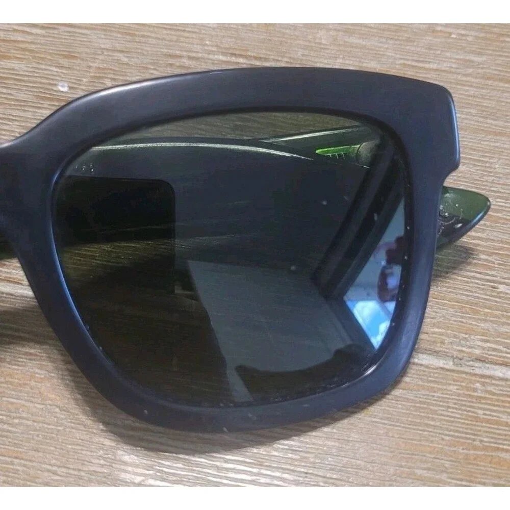 GUCCI GG 0001S 002 BLACK RED GREEN AUTHENTIC SUNGLASSES 52-21